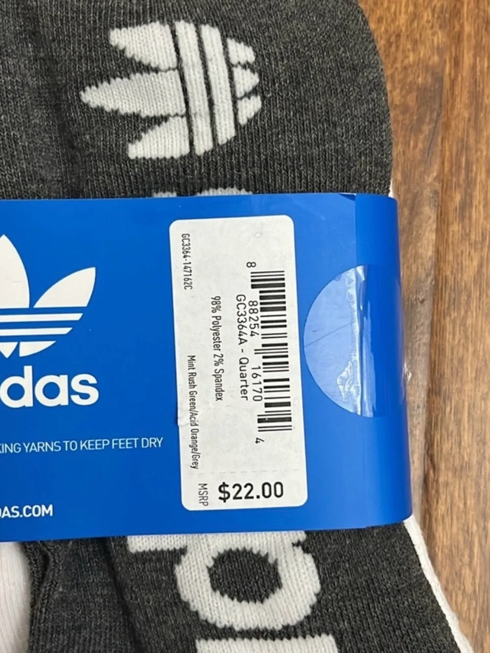 adidas Men’s 6-Pack Quarter Socks